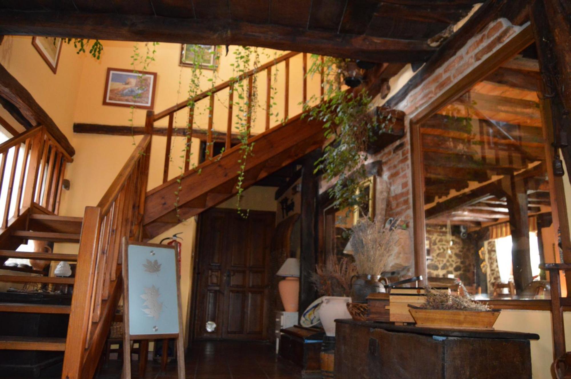 Casa Simon Casa de hóspedes Cervera De Pisuerga Exterior foto